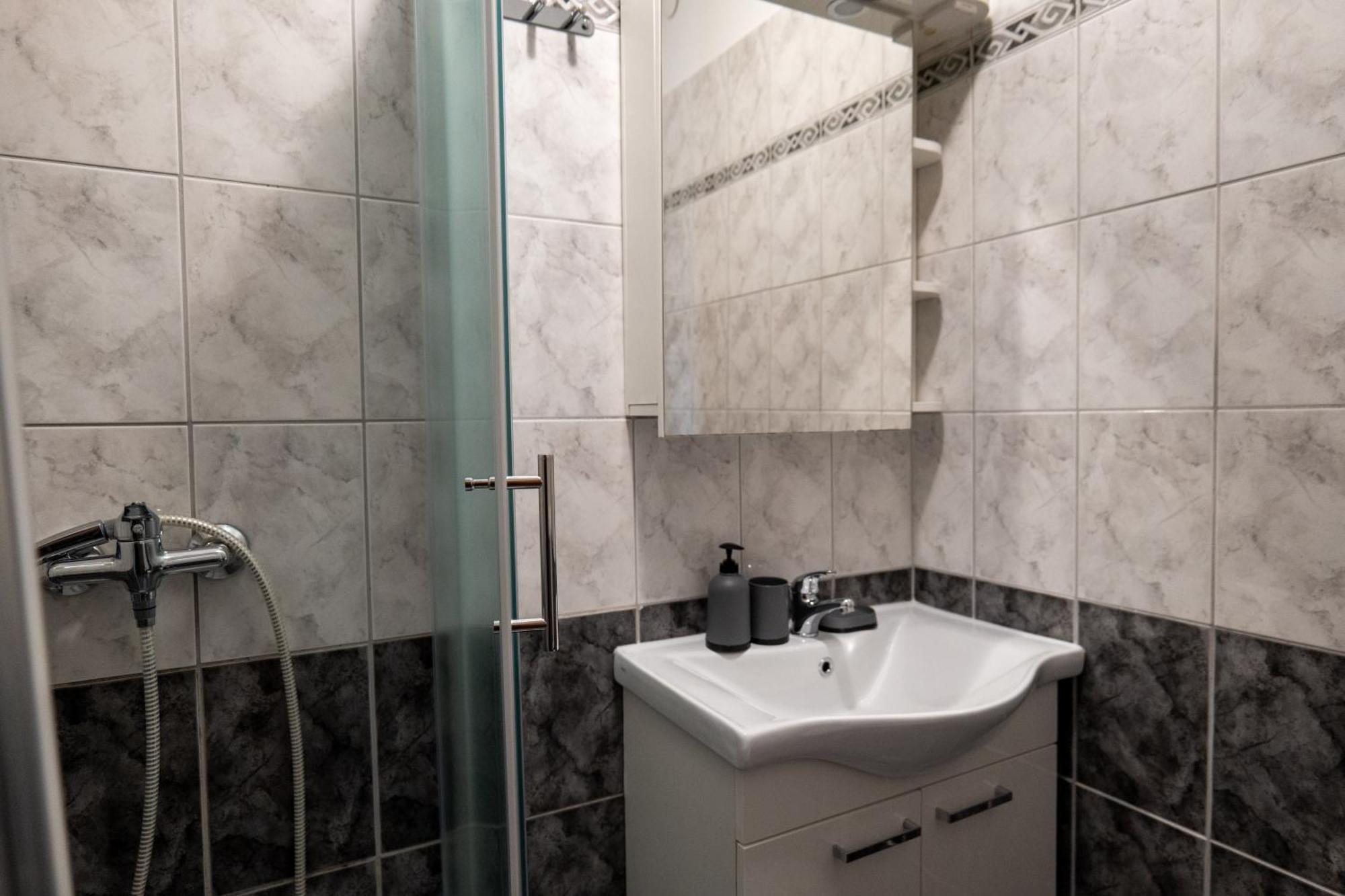 Irena'S Place A1 ロヴィニ 部屋 写真