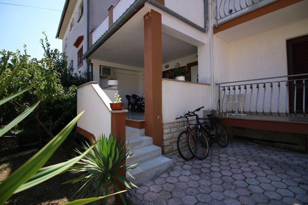 Irena'S Place A1 ロヴィニ 部屋 写真