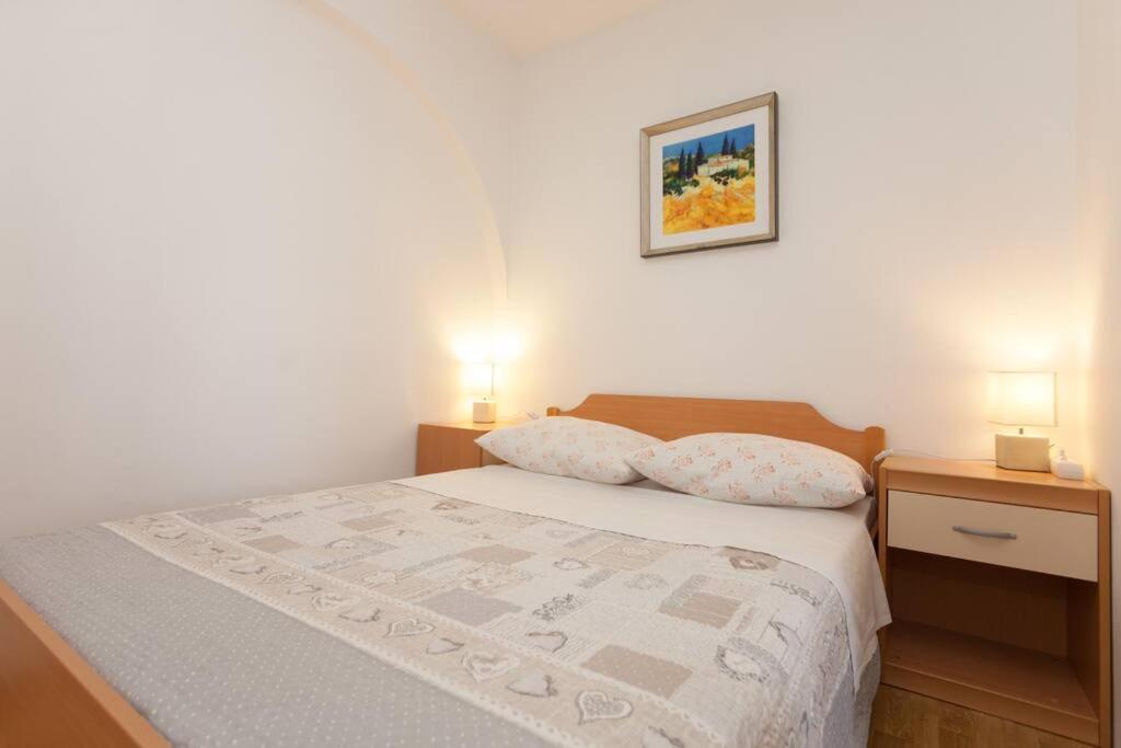 Irena'S Place A1 ロヴィニ 部屋 写真